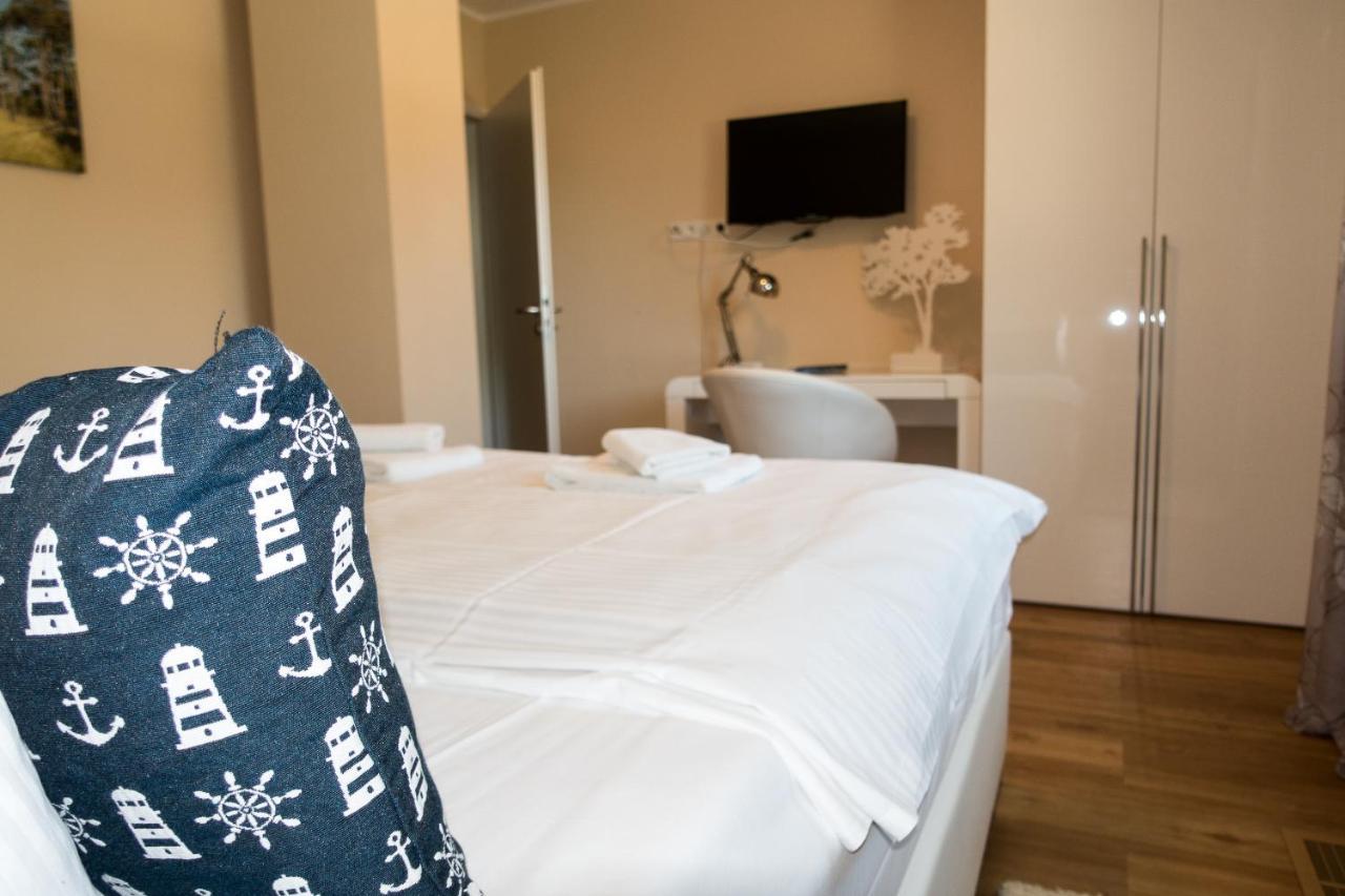 Premiumhaus Bodden Und Mehr-Brise Villa Born Luaran gambar